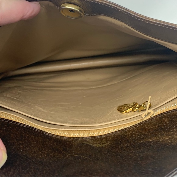 GUCCI AUTHENTIC VINTAGE MONOGRAMMED PURSE - Picture 8 of 10